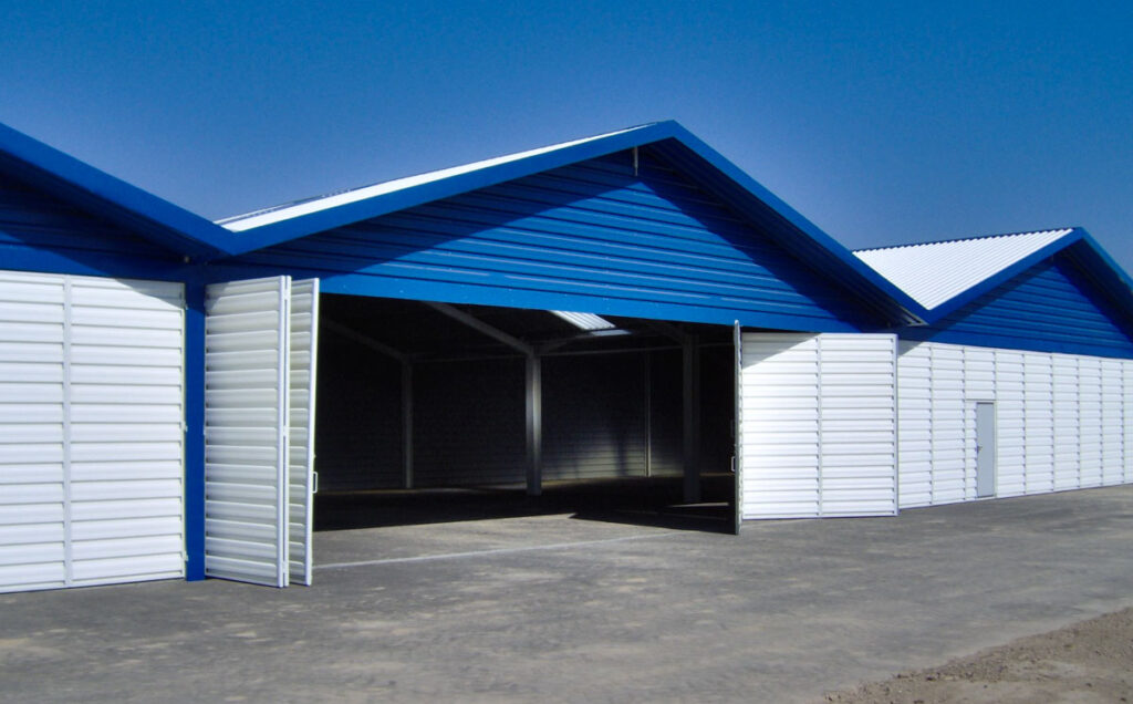 Hala namiotowa biało niebieska