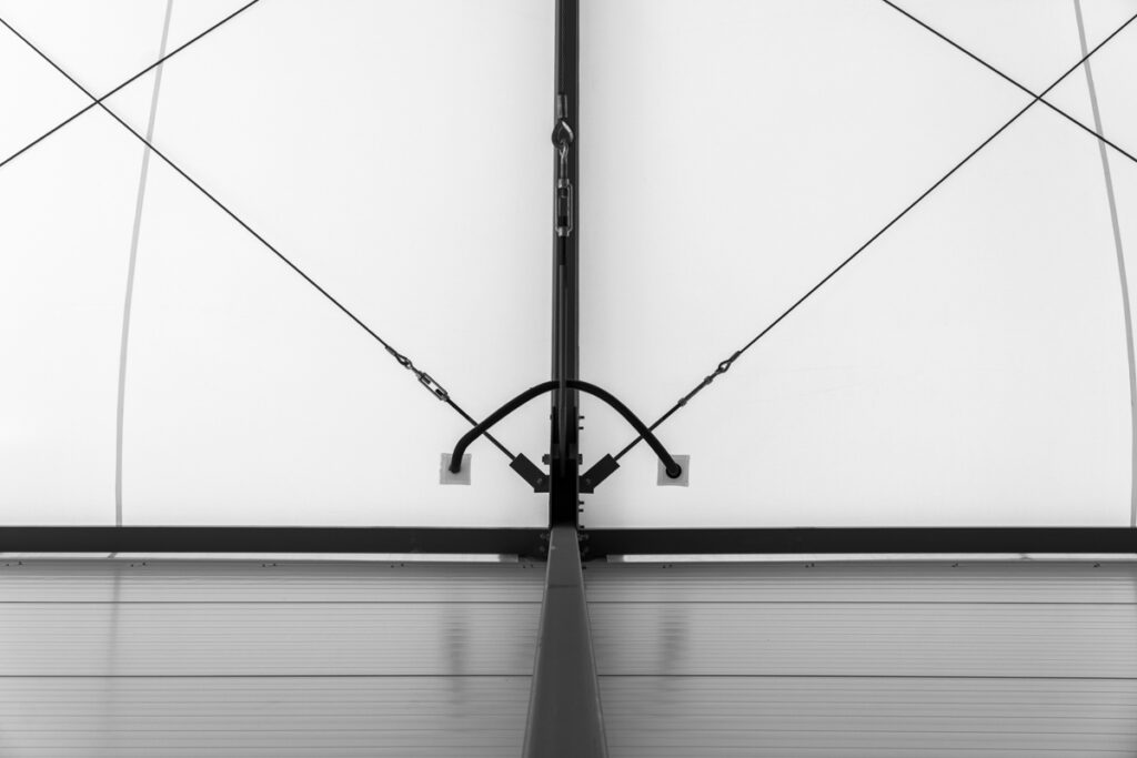 Wnętrze hali magazynowej dla Neotherm