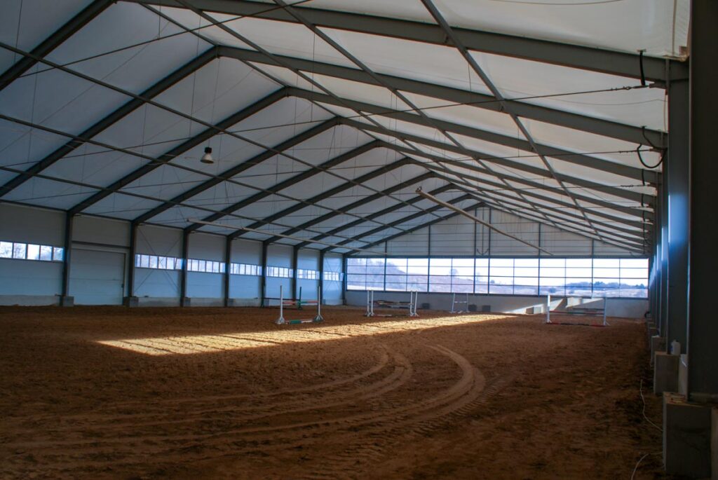 Hala namiotowa ujeżdżalnia